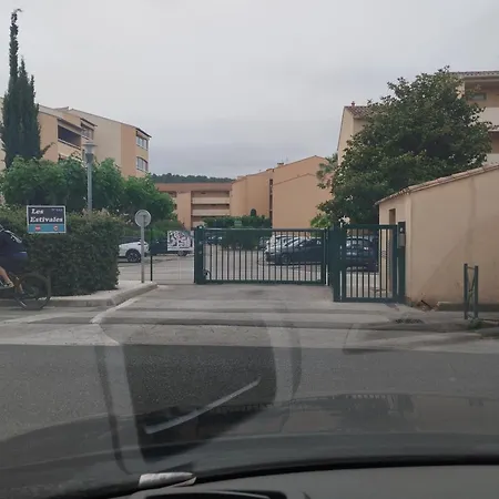 Chez Stf *